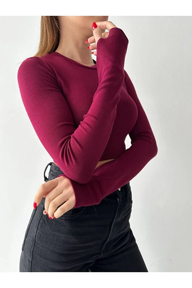 Asur Butik Kadın Parmak Geçirme Detaylı Crop Bluz