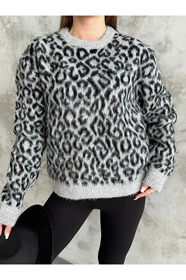 Asur Butik Kadın Leopar Desenli Yumoş Kazak