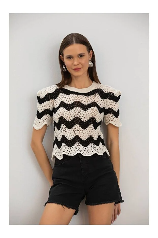 Asur Butik Kadın Ajurlu Crop Triko Tişört 34-38